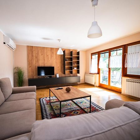 Spacious & Modern Apartments- Old Town Sarajevo Exterior photo
